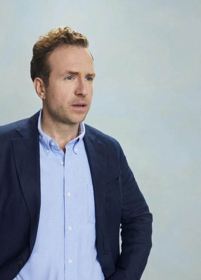 rafe spall