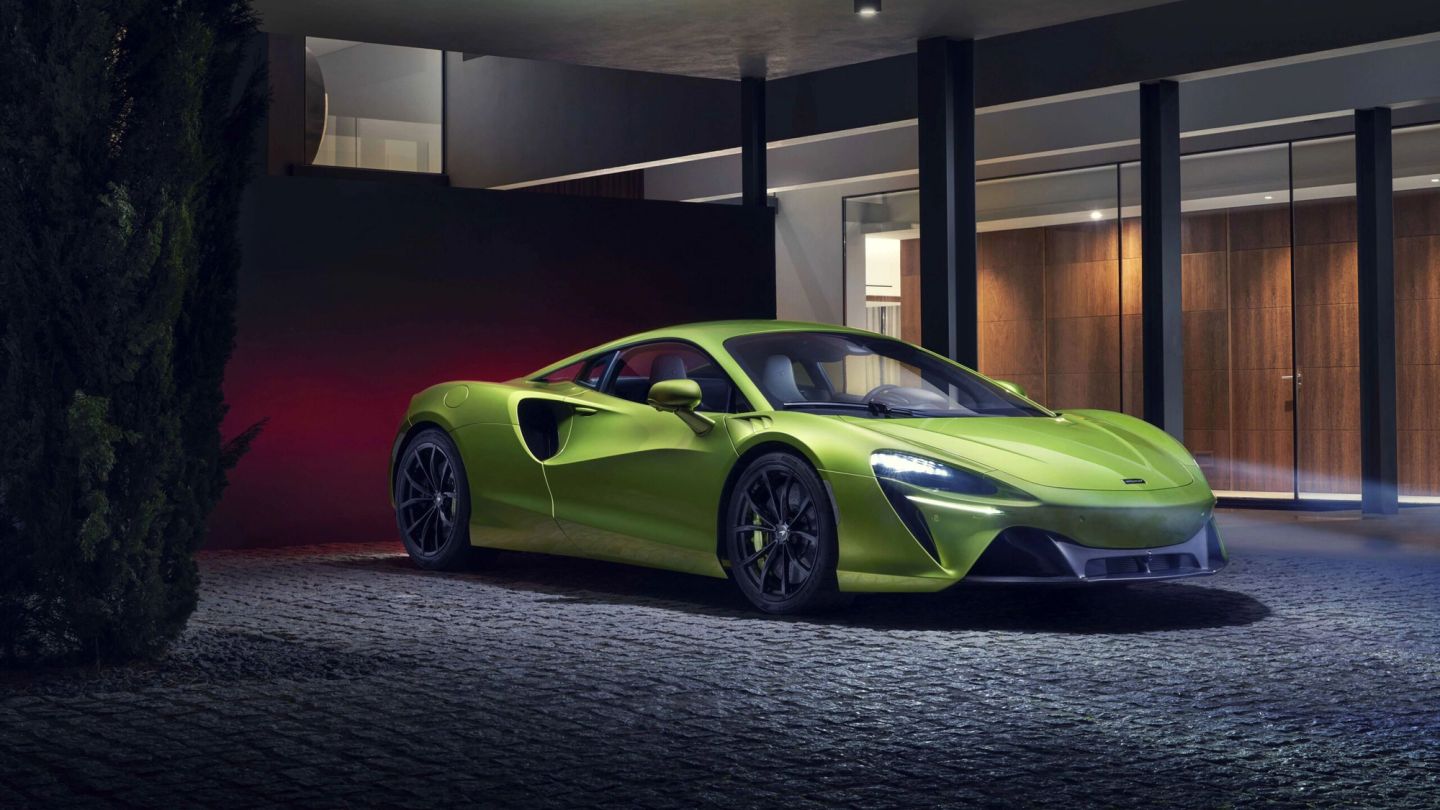 7 things you need to know about the new McLaren Artura