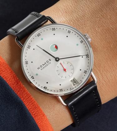 In NOMOS Glashütte’s Metro collection, every dot counts