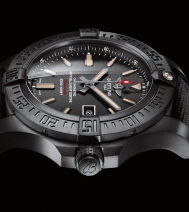 BREITLING AVENGER BLACKBIRD WATCH