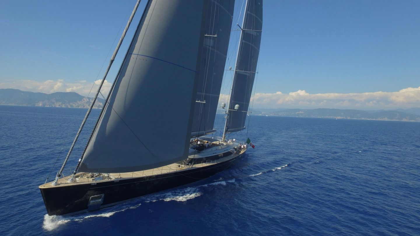 Yacht of the Week: Sybaris