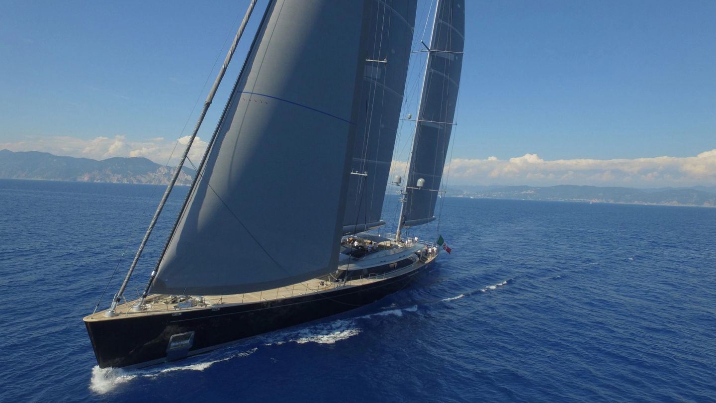 Yacht of the Week: Sybaris