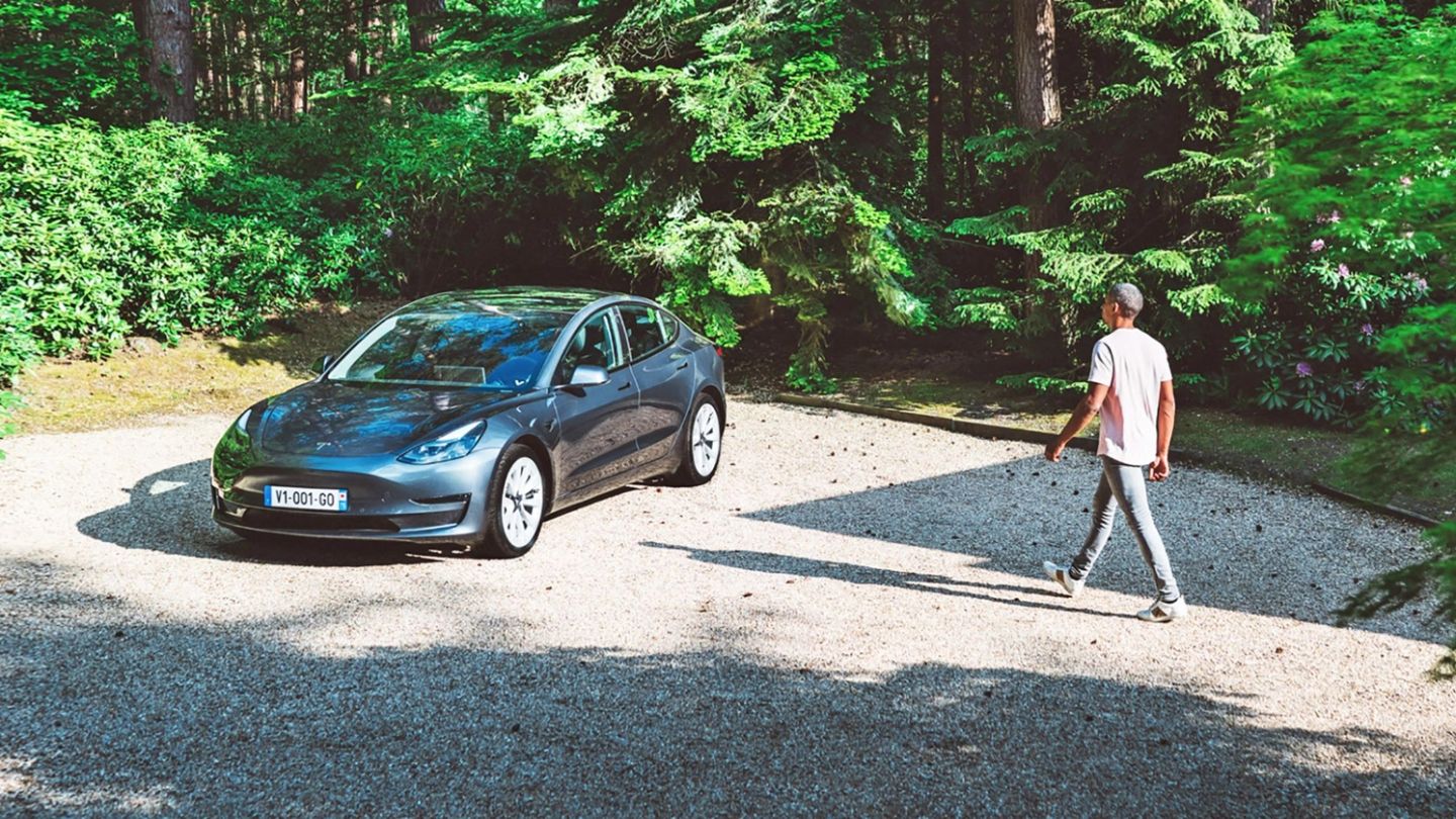 Fancy trying out a Tesla Model 3 right now? Here’s your chance…