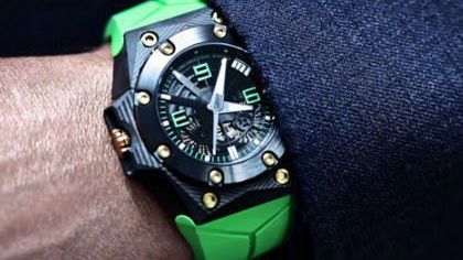 Watchout: Linde Werdelin Oktopus Carbon Green