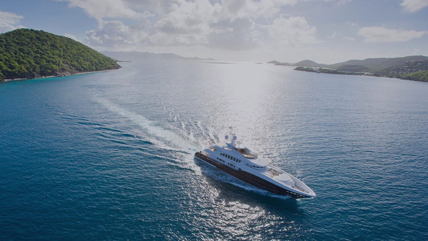 Watch: The perfect way to spend a yacht charter day