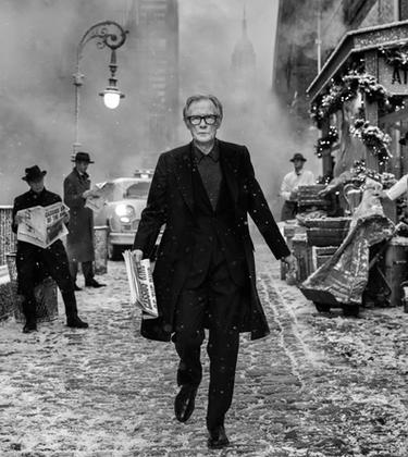 Photographer David Yarrow showcases his work at the Maddox Gallery