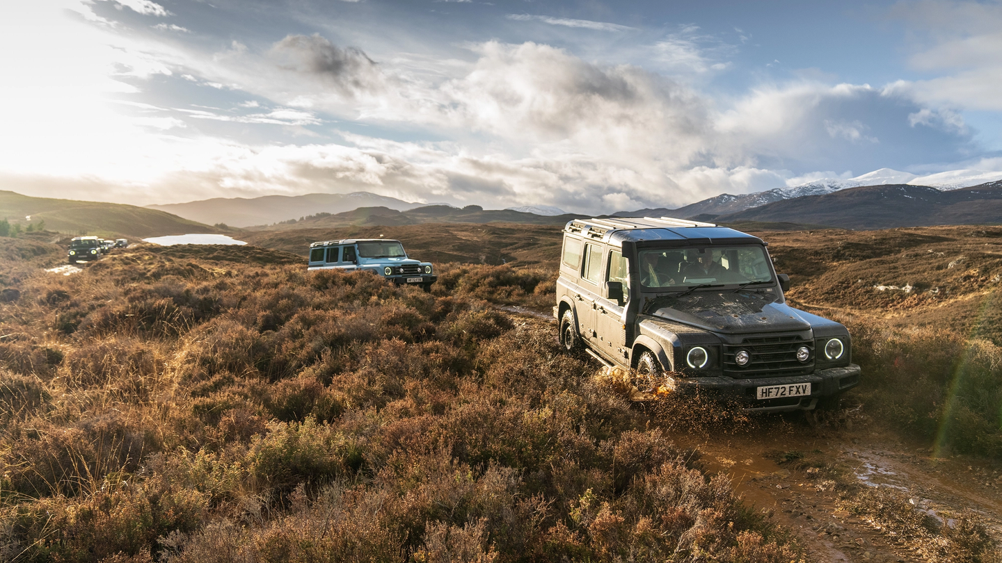 Which luxury SUV best suits you?