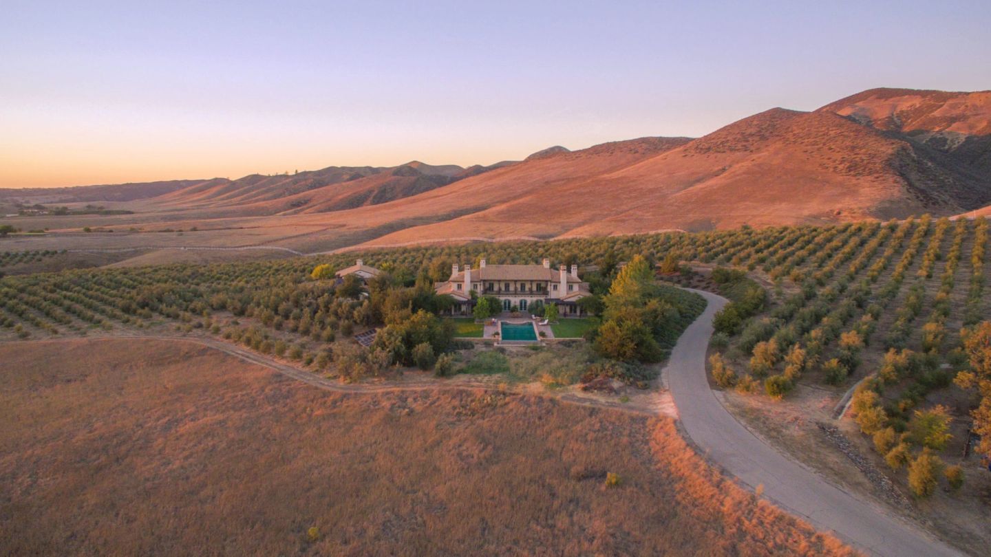 Grape expectations: These are the best properties with vineyards