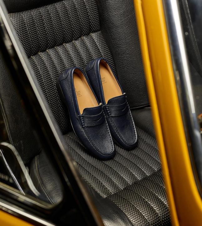 crocket-jones-driving