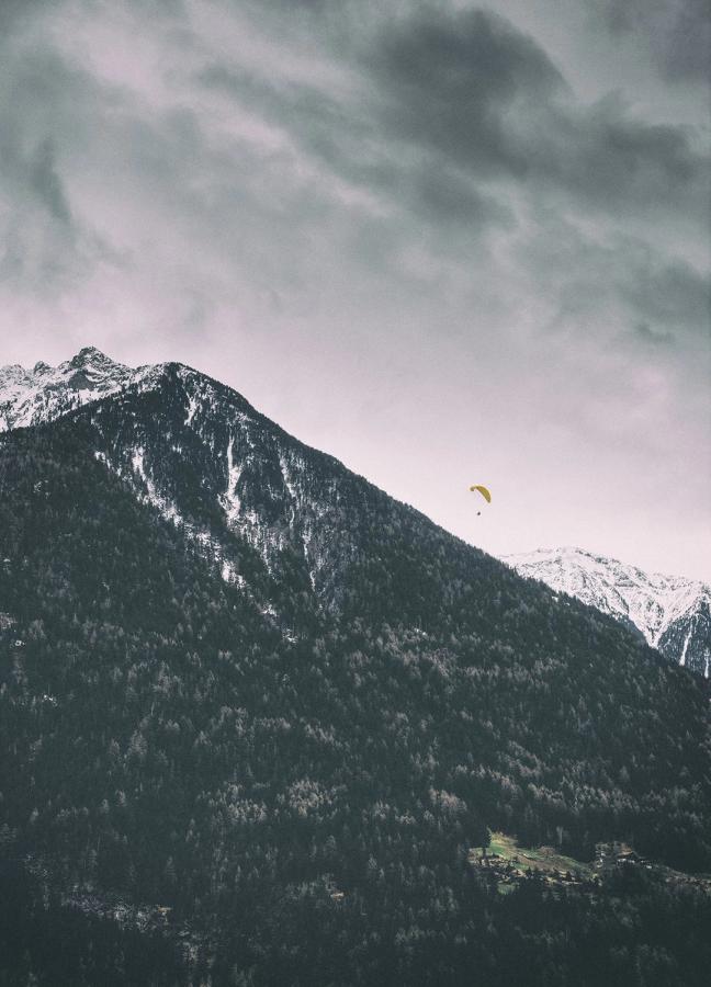 levison wood paramotoring