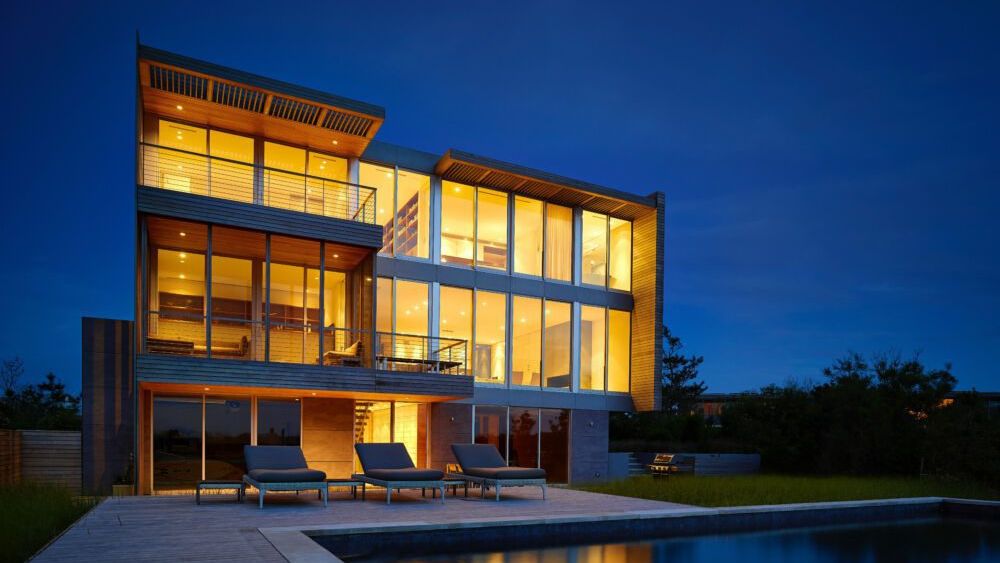 Take a tour around this minimalist Hamptons retreat…