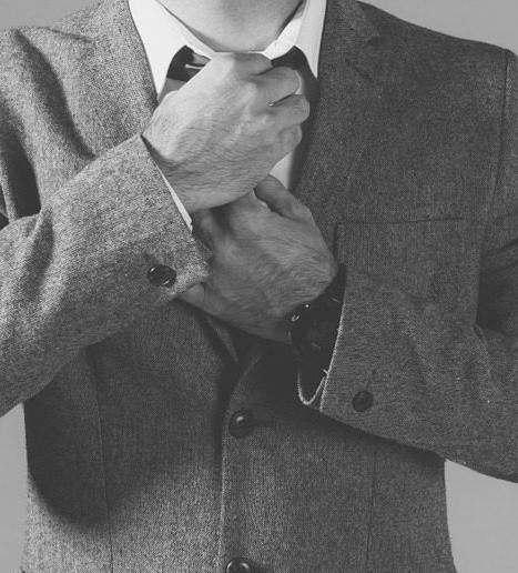 How to look good in a suit