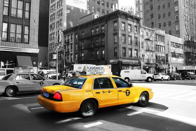 taxi-988348_1920