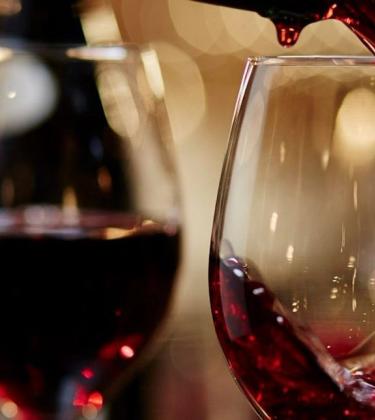 5 ways to select the best wines for your wedding