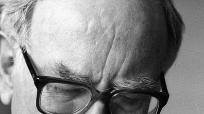 How To Invest From The Best – Invest Like Warren Buffett