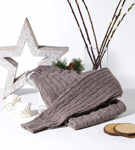Advent Calendar Day 3: Luca Faloni Cashmere Jumper