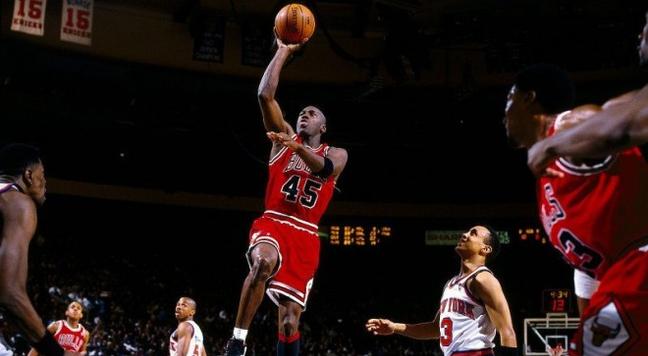 MichaelJordan2-TGJ