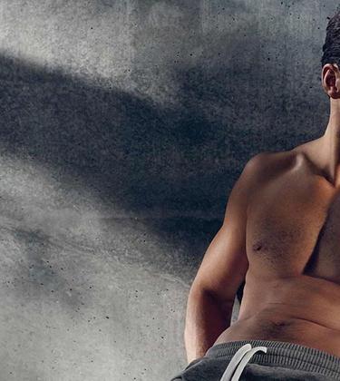 This is how David Gandy stays in shape