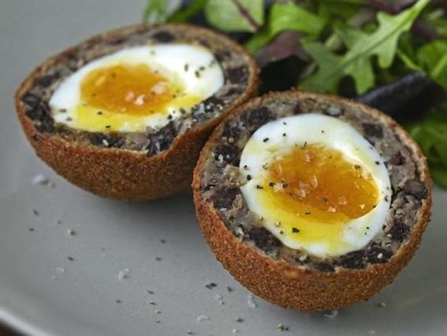 blackpudding_scotcheggs