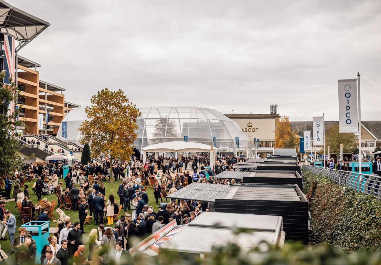 Autumn crowds at Ascot on British Champions Day