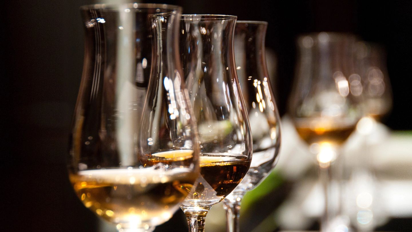 Buy your ticket to a bespoke cigar pairing workshop at The Whisky Show