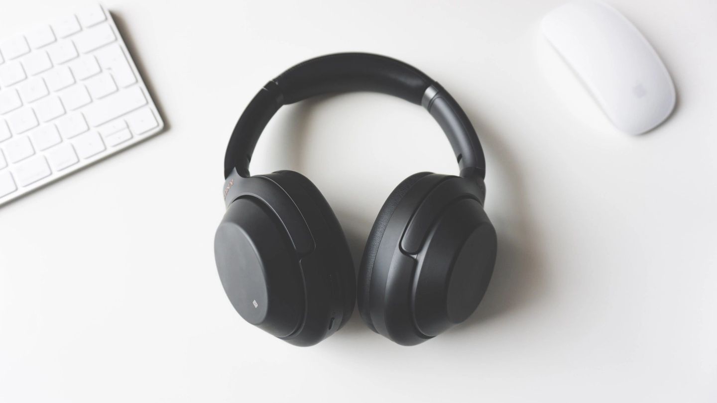 This is what your headphones say about you