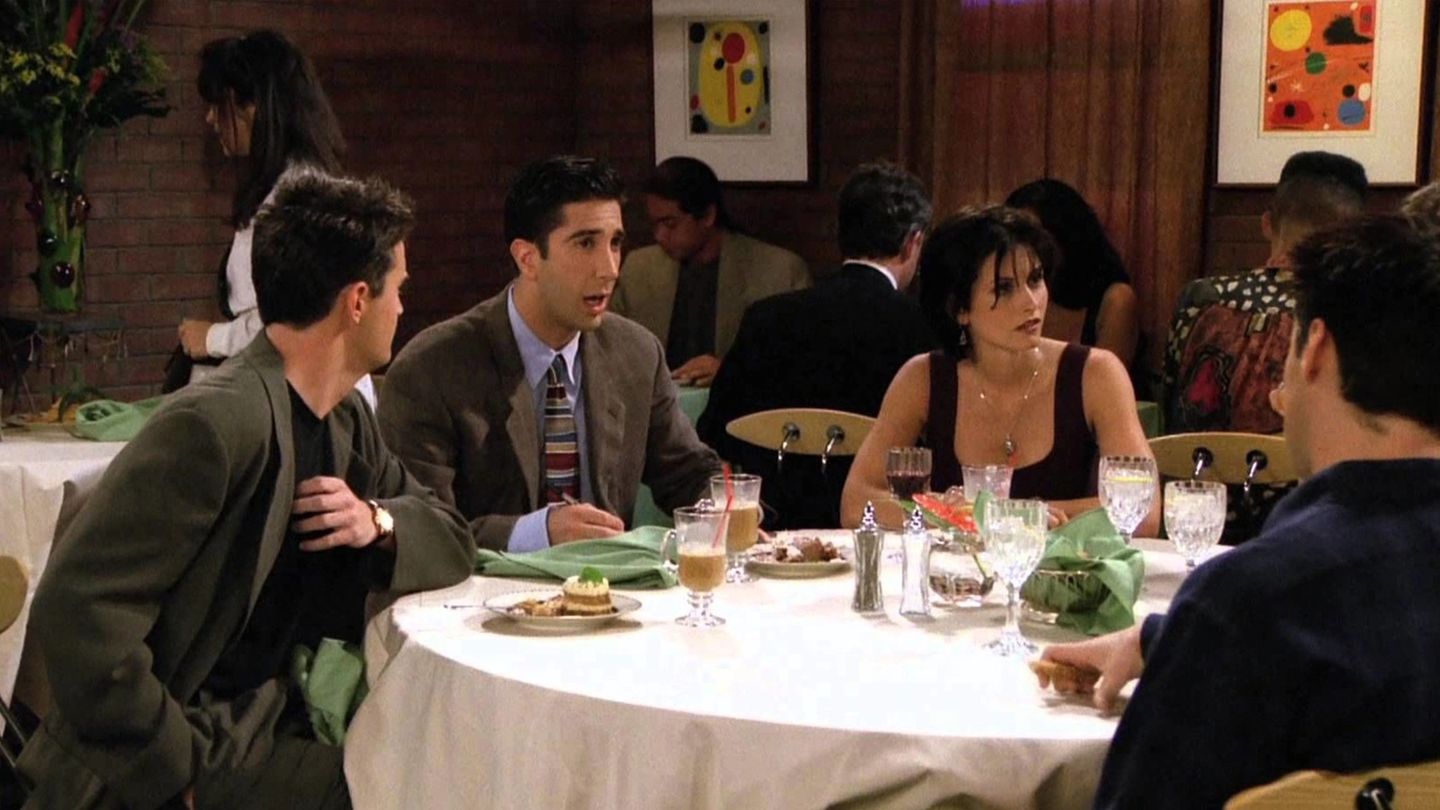 A bullet point guide on how to sort your finances in your 20s