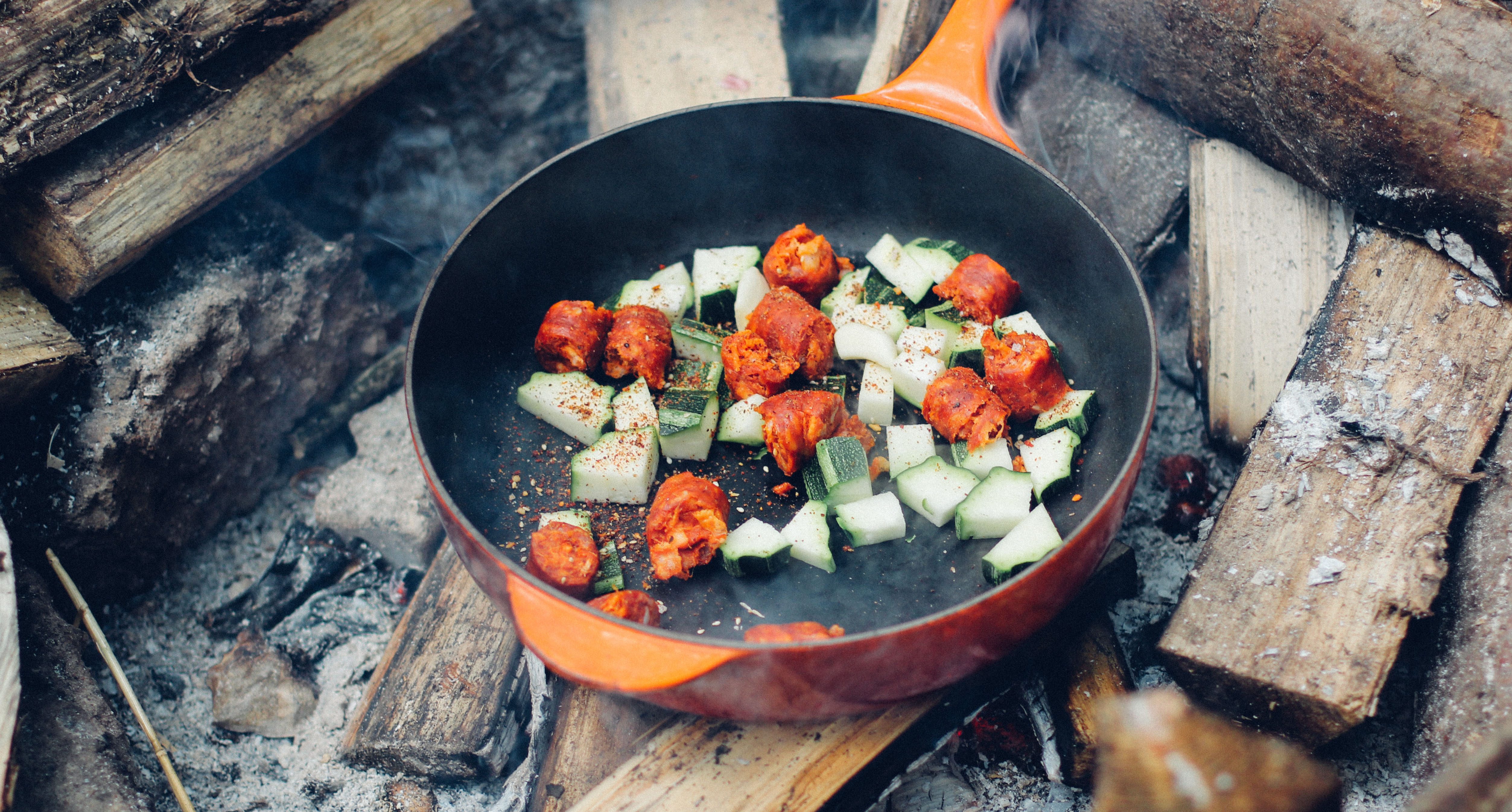 Why Every Man (and Every Person) Should Own a Cast Iron Skillet - ManMadeDIY