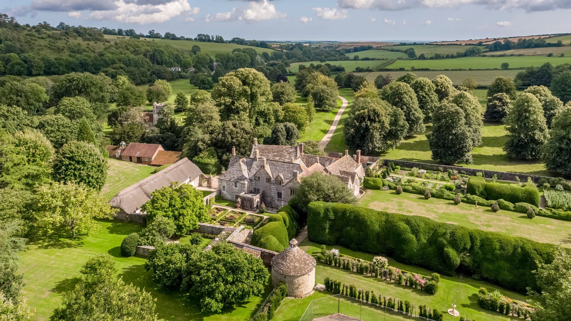 Property of the Week: Binghams Melcombe House