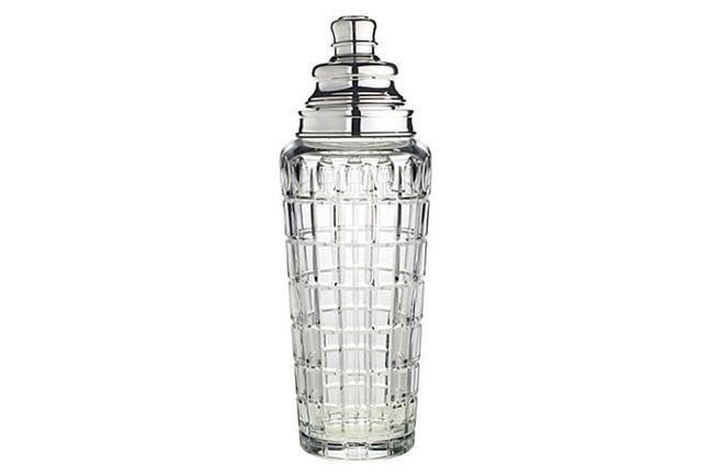 cocktail-shaker-for-gentlemen