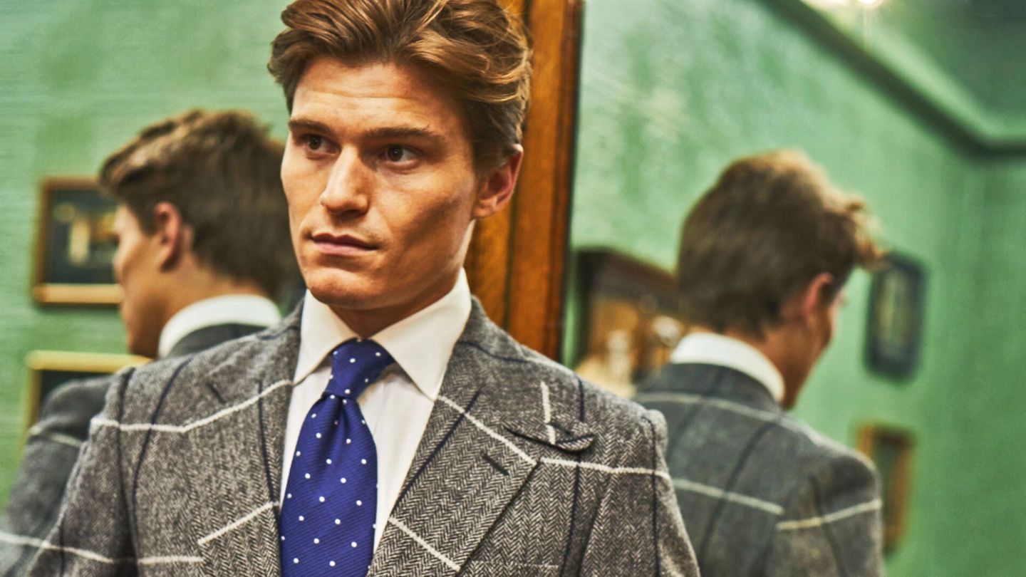 How to match your tie with your suit