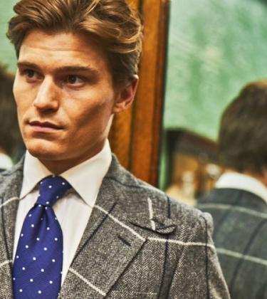 How to match your tie with your suit