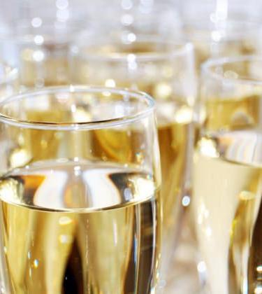 4 of the Best Champagnes Under £50