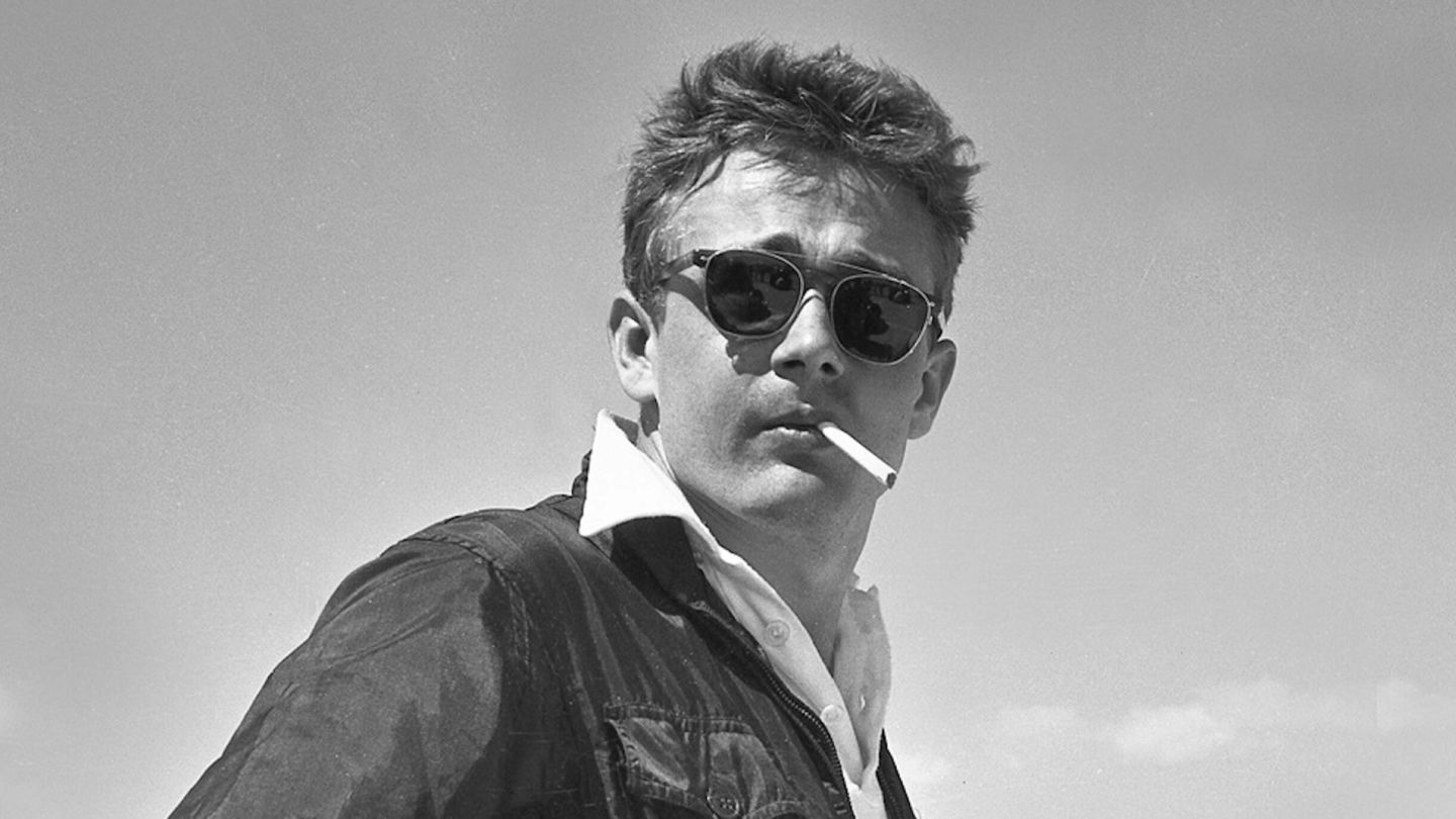 The sunglasses worn by these 6 iconic men