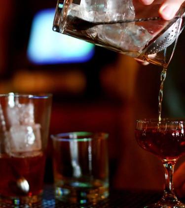 7 pieces of glassware every gentleman should own