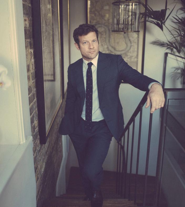 dermot o'leary suit