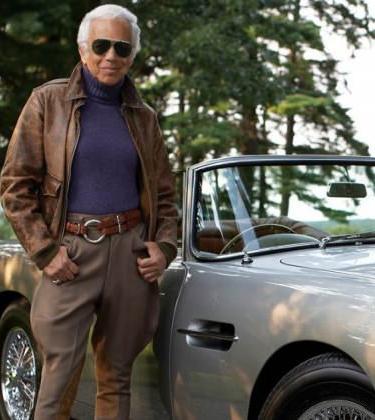 In your 20s? Here’s what the world’s most successful people were doing at your age