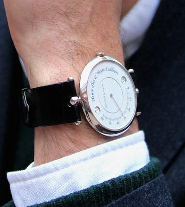 Van Cleef & Arpels: A watch for the gentleman traveller