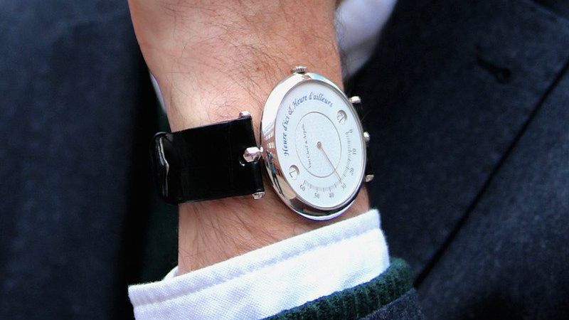 Van Cleef & Arpels: A watch for the gentleman traveller