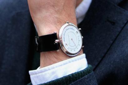 Van Cleef & Arpels: A watch for the gentleman traveller