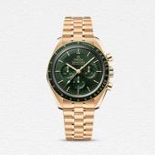 Omega Speedmaster ‘Moonwatch Professional’ in Moonshine Gold