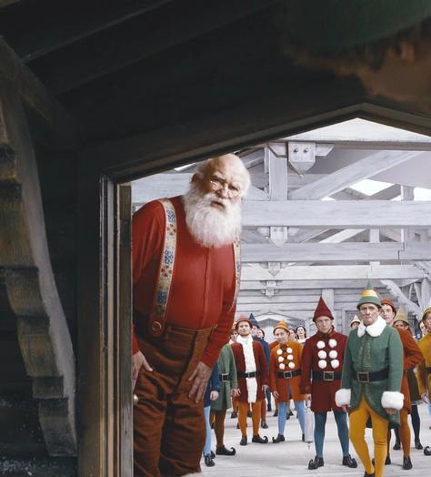 These are the best-dressed Santas in cinema