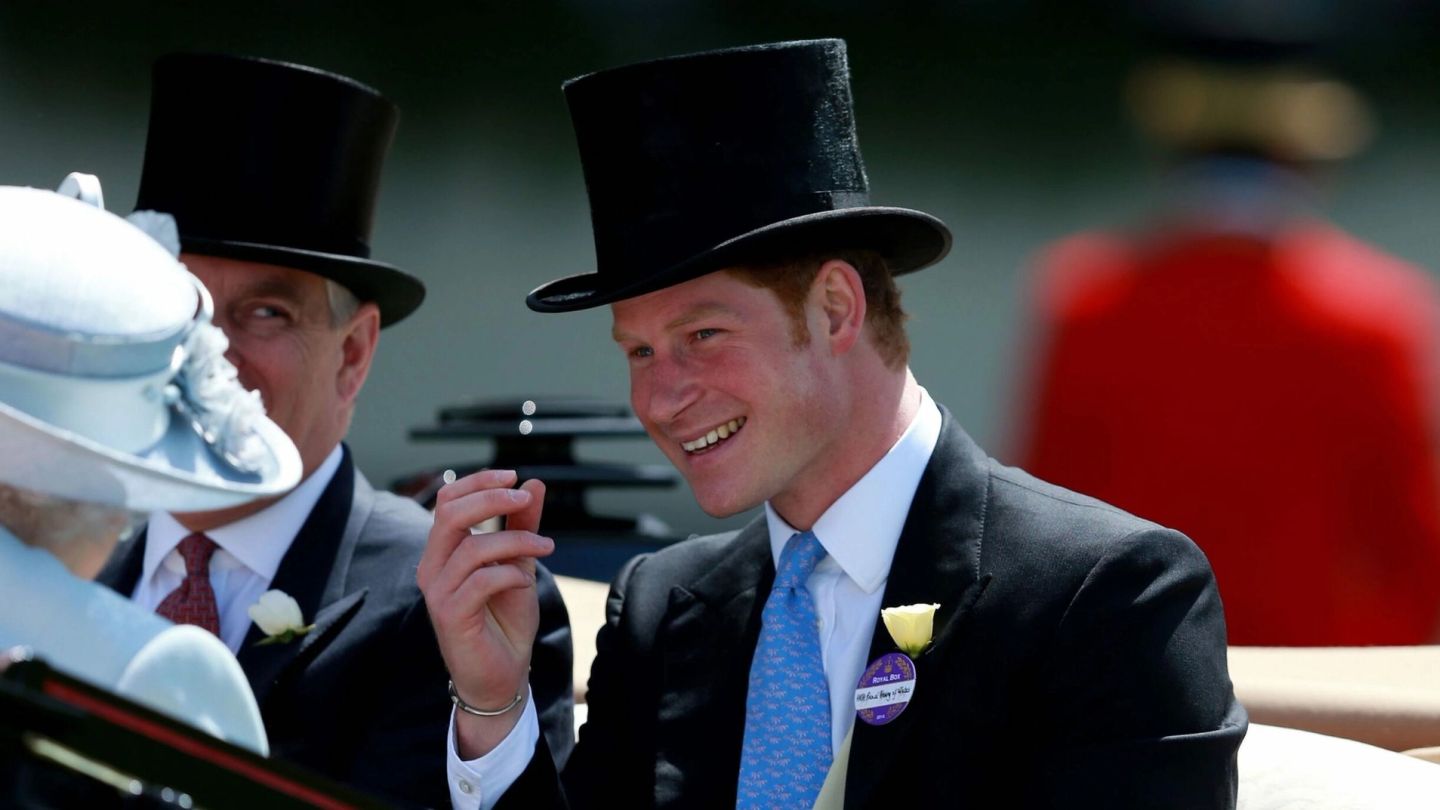 Your etiquette guide for the horse racing season