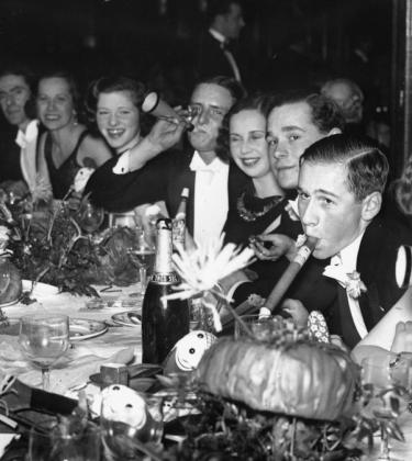 Dear Diary: On the rise and fall of the party reporter