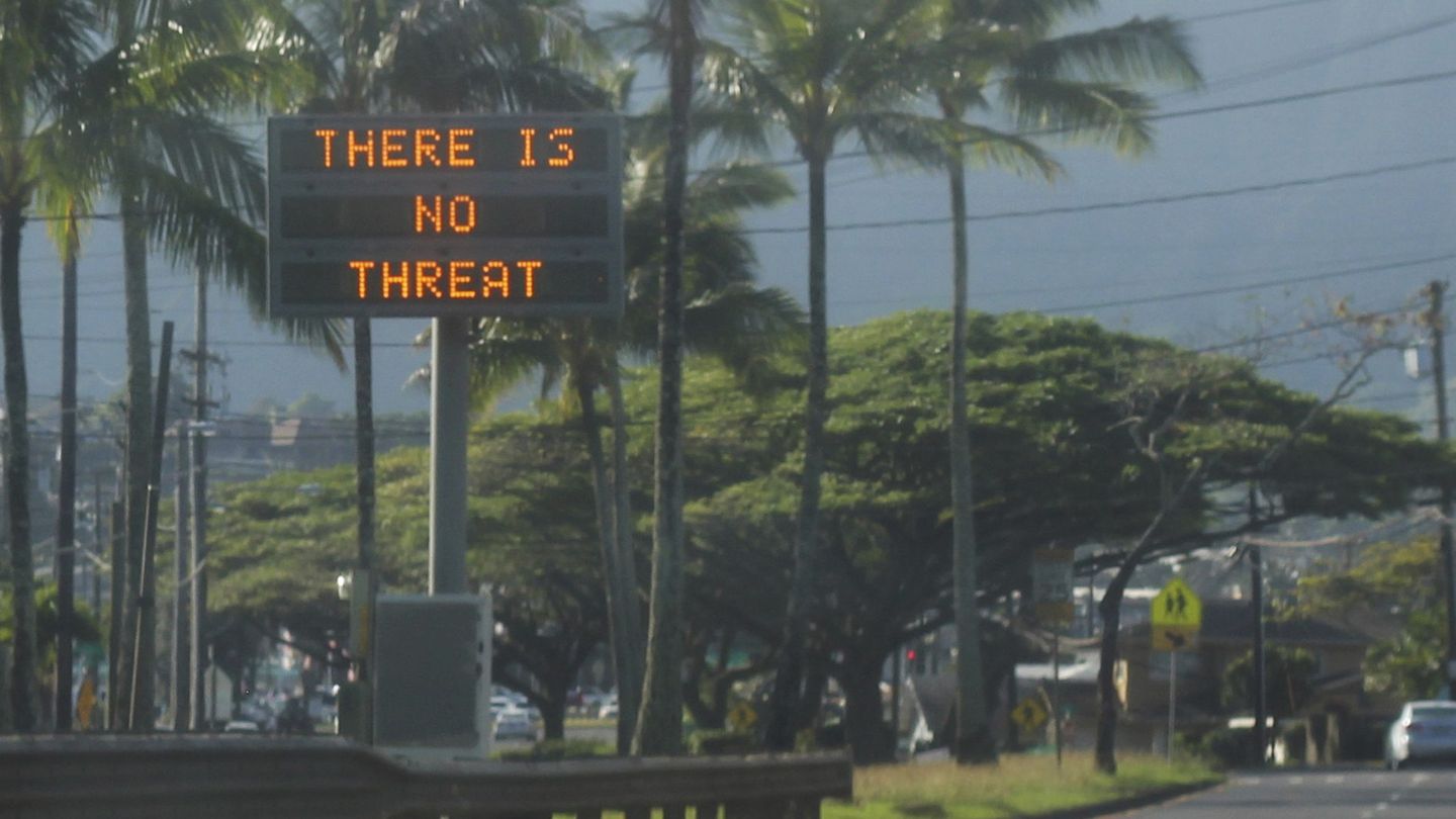 Why the false Hawaii alert could’ve been a world and political disaster