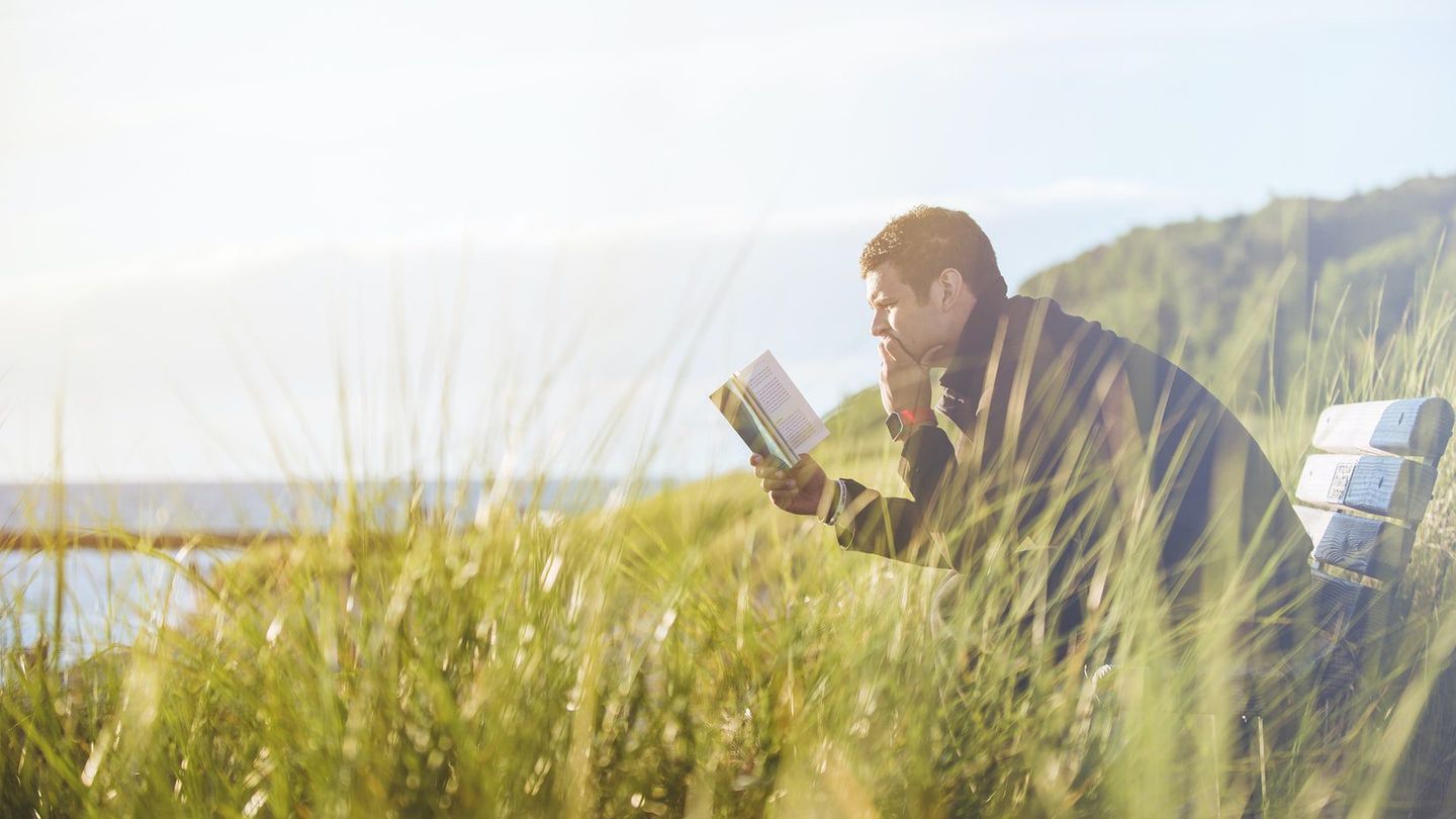 These are the poems every gentleman should know by heart