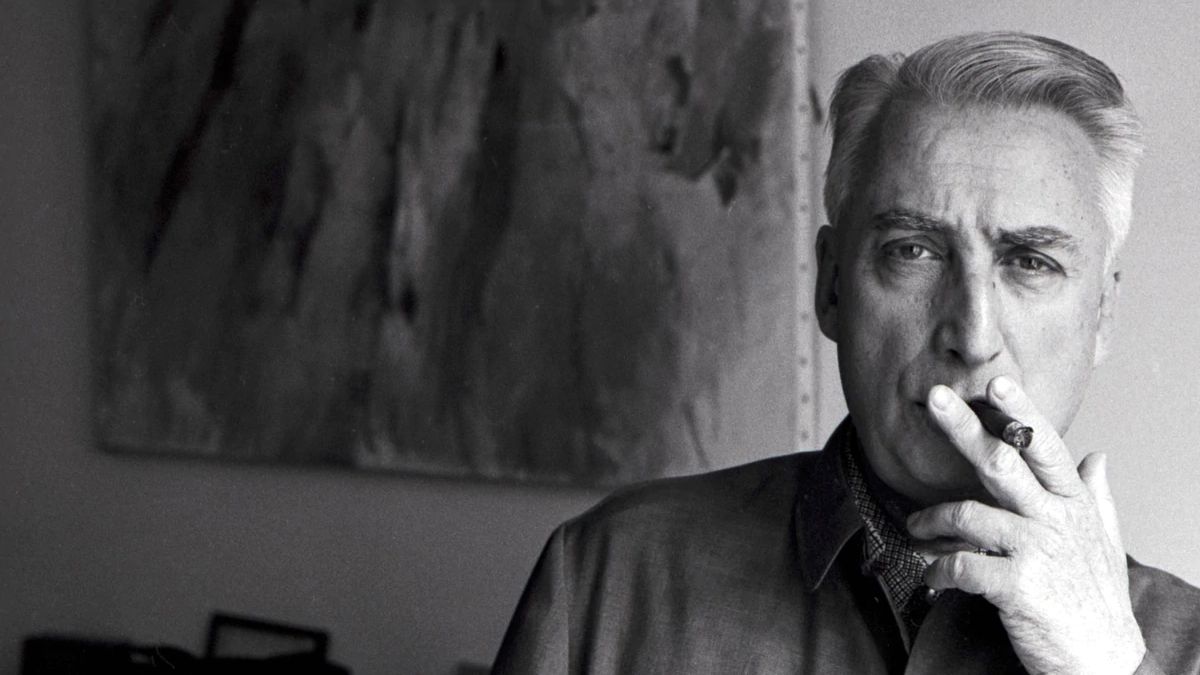 ‘I smoke, therefore I am’: Is this the end of the French Intellectual?