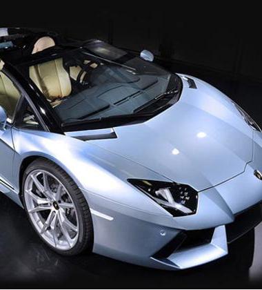 The Lamborghini Aventador LP 700-4 Roadster