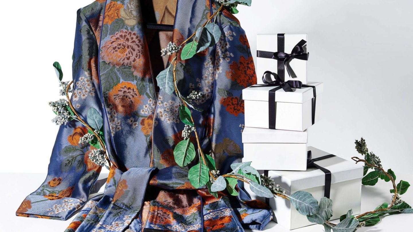Advent Calendar Day 17: New & Lingwood Dressing Gown