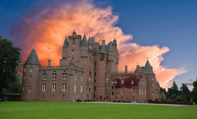 Glamis-Castle.1